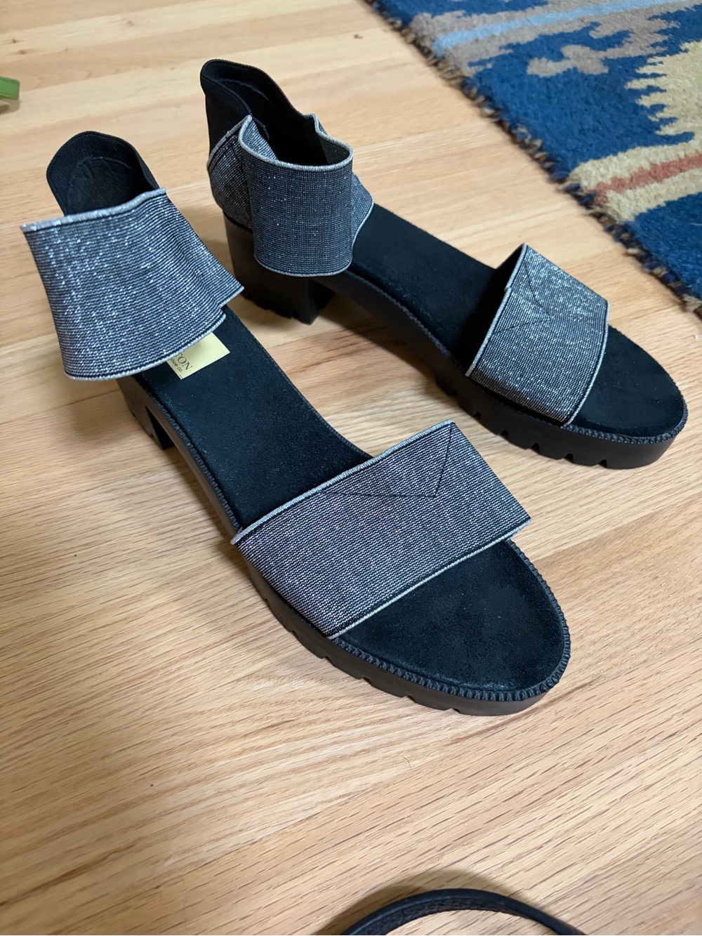 CHARLESTON SHOE CO. Black and Gray Ankle-Strap Wedge Sandals